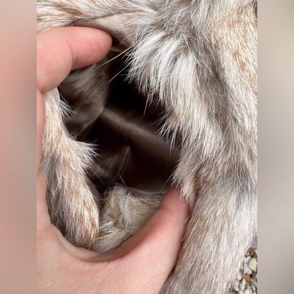 Vintage 1960s Rabbit Fur Coat with Silk Lining Size MD - Picture 7 of 9